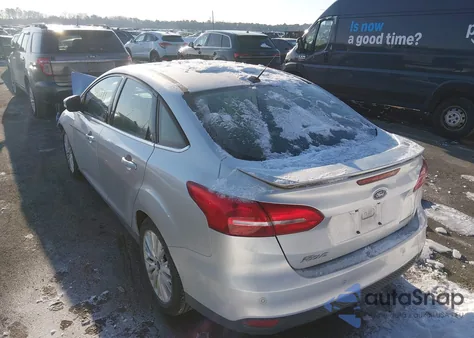 2018 Ford Focus Titanium from USA, damaged, VIN 1FADP3J20JL283357